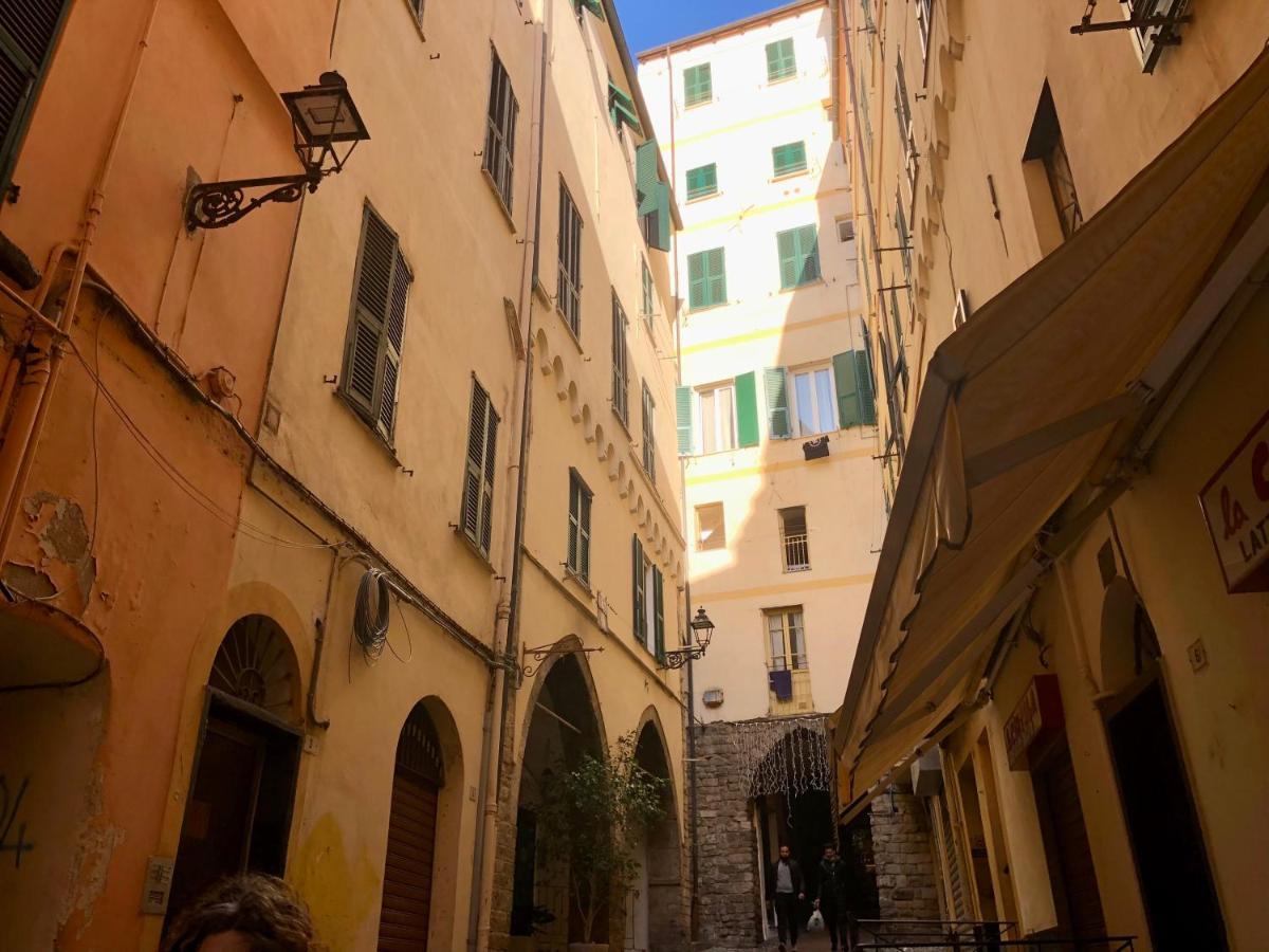 Appartamento Ai Piedi Della Pigna Sanremo Exterior photo